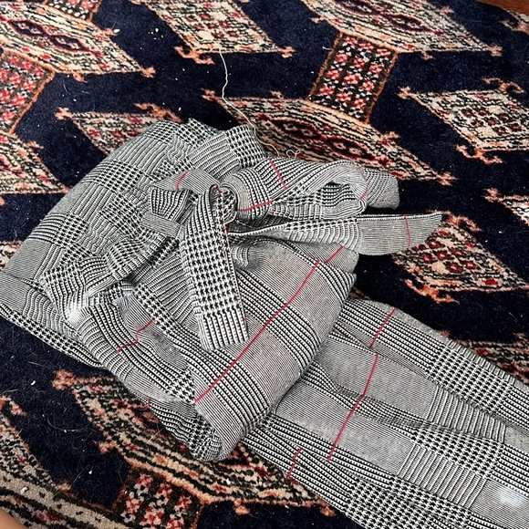 Get the Look - preppy cross body - Picture 4 of 6